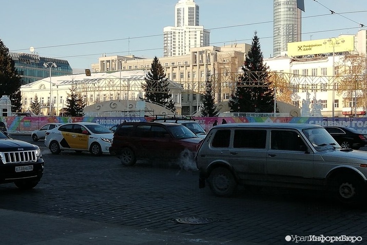 Ледовый городок в центре Екатеринбурга начнут разбирать 28 января