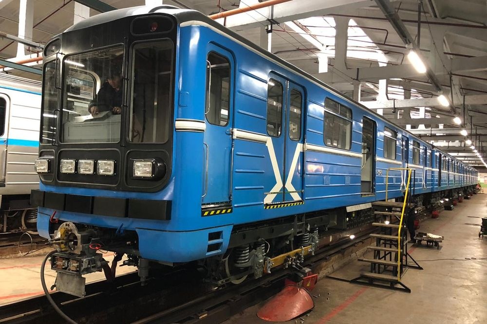 Модернизацию подвижного состава екатеринбургского метро закончат в августе 2020 года