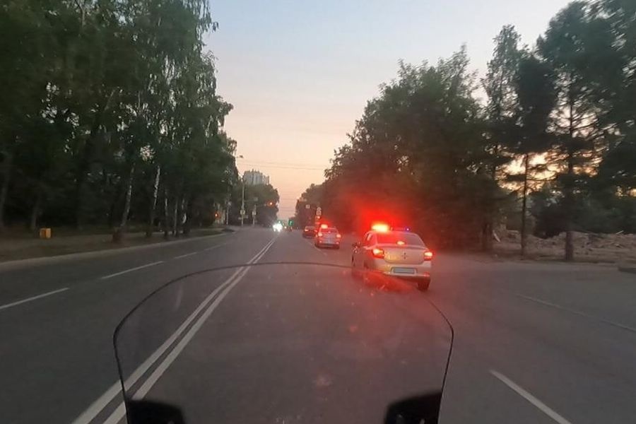 В Екатеринбурге автоинспекторы устроили ночную погоню со стрельбой