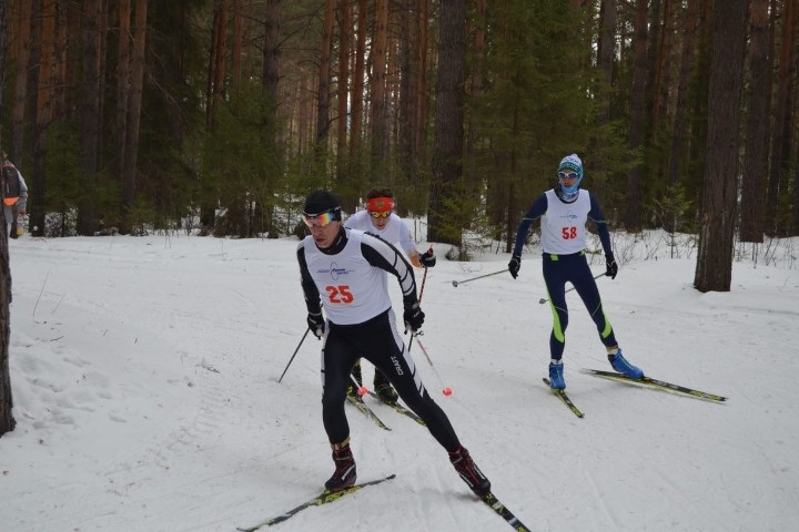 Лыжник из Екатеринбурга скончался во время марафона в Кургане