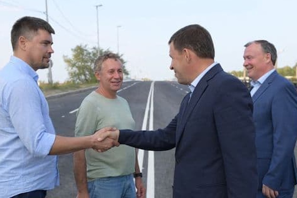Движение по Блюхеровскому мосту открыли в Екатеринбурге