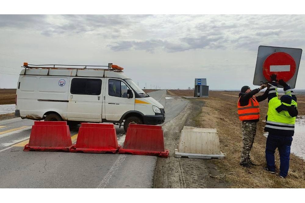В Тюменской области закрыли движение межмуниципальных автобусов