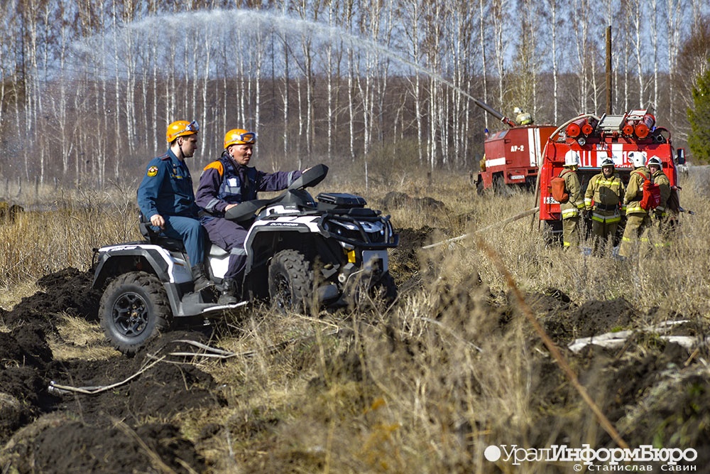 На Среднем Урале за день потушили восемь лесных пожаров