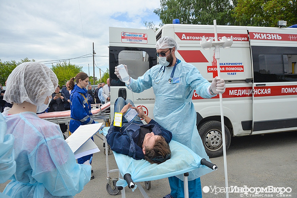 Больницы Екатеринбурга подготовят к наплыву коронавирусных пациентов через сутки