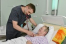 Уральская пенсионерка готовится к выписке после уникальной операции