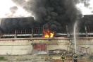 В Новоуральске горит завод АМУР