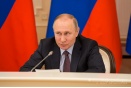 Путин не стал тянуть: пенсионный возраст начнет повышаться с 2019 года