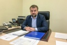 Новый зам Высокинского осваивается в служебном кабинете