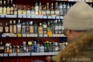 В правительстве предложили закрыть каждый второй алкомаркет в России