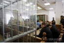 Сенаторы намерены убрать из судов "клетки" и "аквариумы"