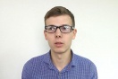 Екатеринбургский Очкарик в костюме супергероя нервирует ГУФСИН и прогуливает работы